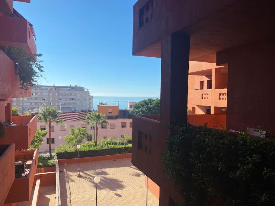 Central Estepona 3 Bed Apt With Pool And Parking Eksteriør bilde