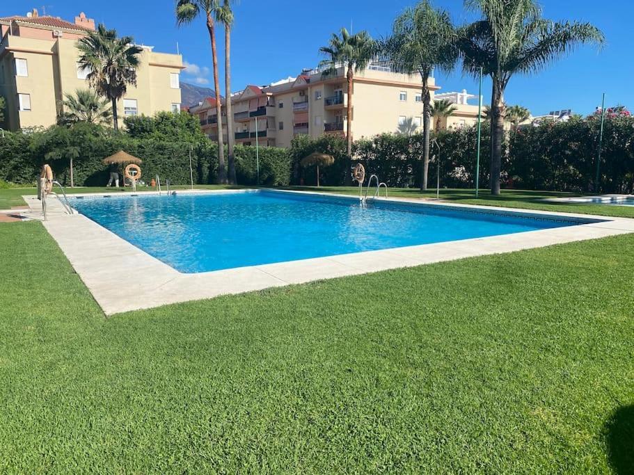 Central Estepona 3 Bed Apt With Pool And Parking Eksteriør bilde