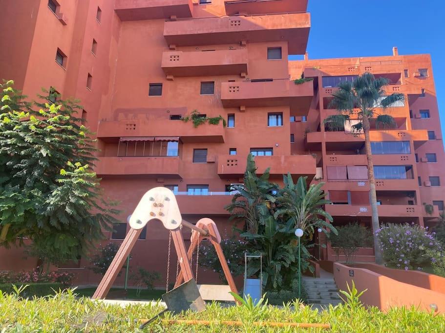 Central Estepona 3 Bed Apt With Pool And Parking Eksteriør bilde