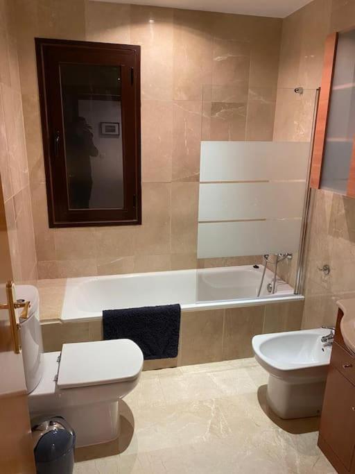 Central Estepona 3 Bed Apt With Pool And Parking Eksteriør bilde