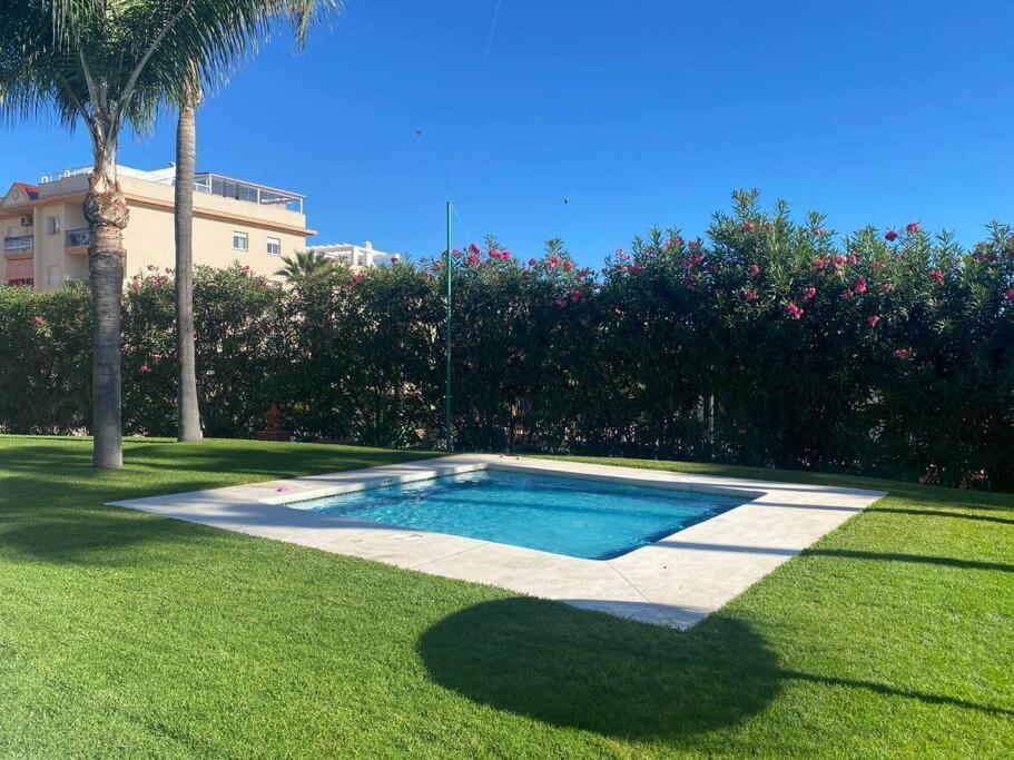 Central Estepona 3 Bed Apt With Pool And Parking Eksteriør bilde