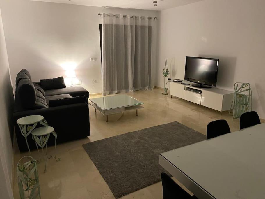 Central Estepona 3 Bed Apt With Pool And Parking Eksteriør bilde
